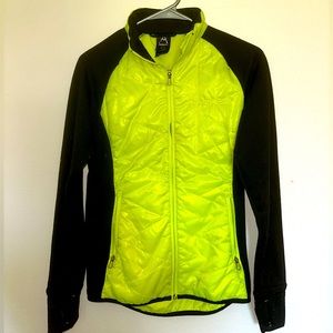 Avalanche neon green biking/hiking jacket - Size M